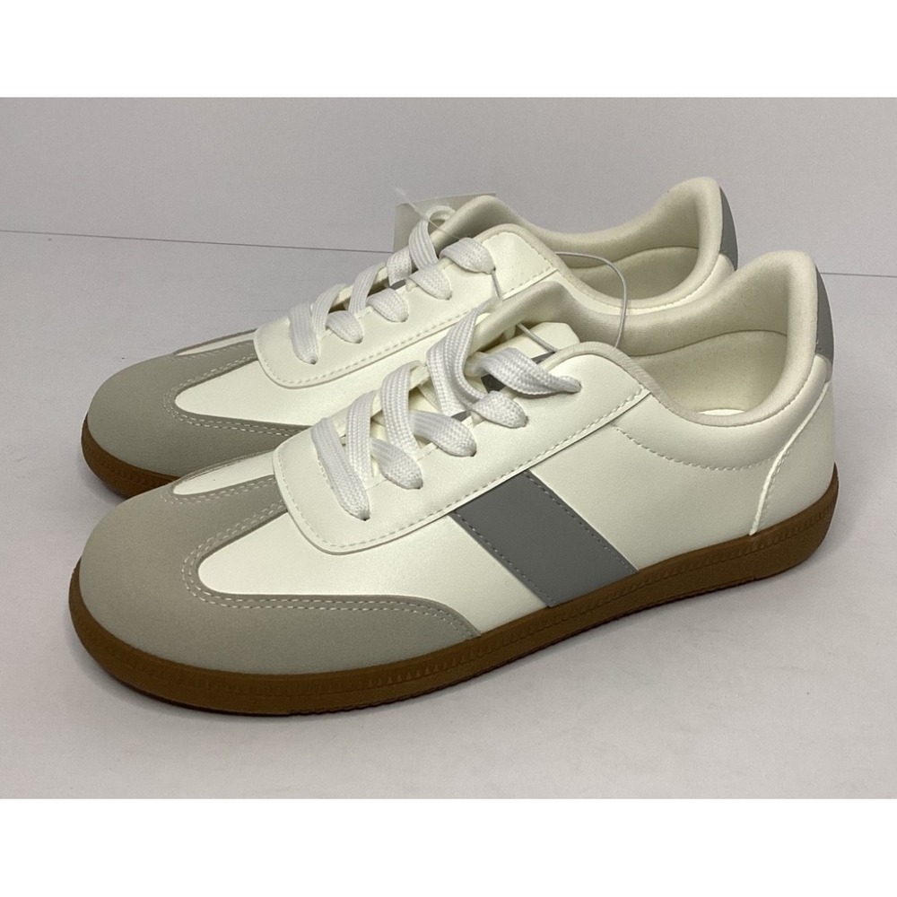 JSport Cecily Women's Memory Foam White Grey Sneaker  Size 7 New